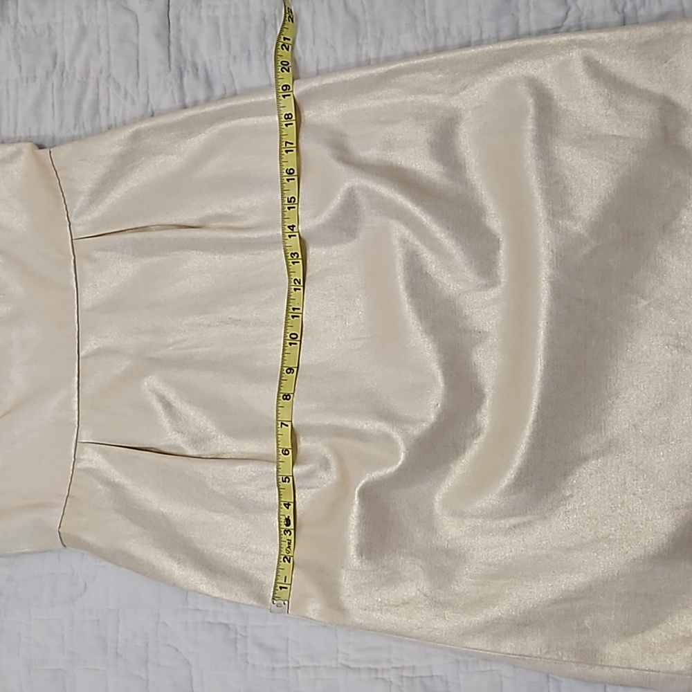 Escada Luxury Champagne Cream  Sheath dress with pockets! Silk/cotton blend - Picture 11 of 13